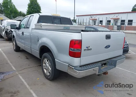 2004 Ford F-150 Lariat/Xl/Xlt z USA, uszkodzony, nr VIN 1FTPX125X4NA15610